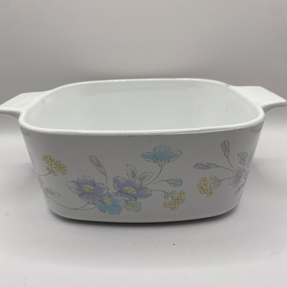 Vintage Corningware Pastel Bouquet Baking Dish 1.5 Liter